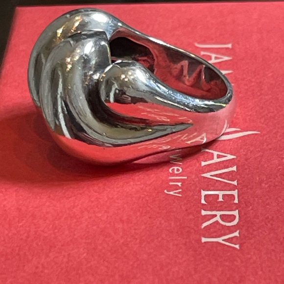 James Avery Sisterhood Ring - Picture 3 of 9